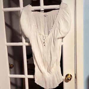 Phildar women's white crop top,off the shoulder size US M,EU 40